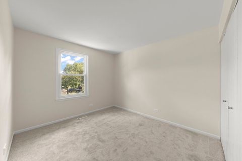 Tiny photo for 2235 Highfield Court, Aurora, IL 60504 (MLS # 12490074)