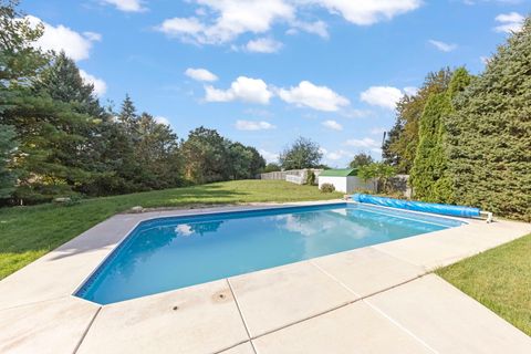 Tiny photo for 2235 Highfield Court, Aurora, IL 60504 (MLS # 12490074)