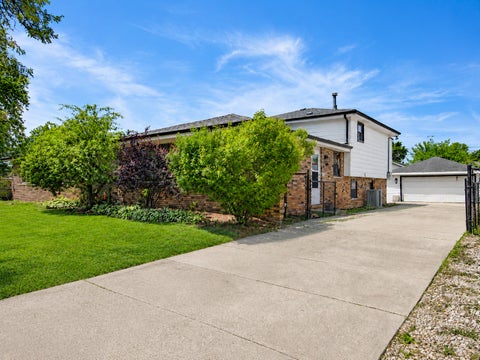 Tiny photo for 11824 S Leclaire Avenue, Alsip, IL 60803 (MLS # 12680555)