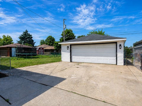 Tiny photo for 11824 S Leclaire Avenue, Alsip, IL 60803 (MLS # 12680555)