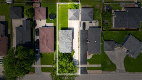 Tiny photo for 11824 S Leclaire Avenue, Alsip, IL 60803 (MLS # 12680555)