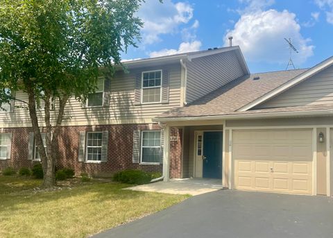 1248 N RED OAK Circle 4 Round Lake Beach IL 60073