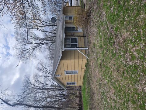 Photo of 812 37th Avenue, Rock Island, IL 61201 (MLS # 12613537)