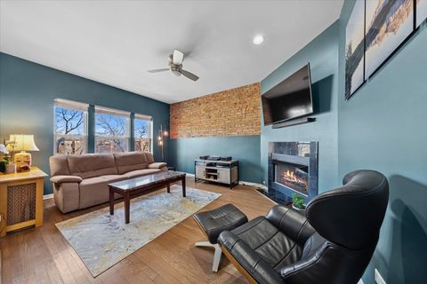 Tiny photo for 7027 N Paulina Street #3S, Chicago, IL 60626 (MLS # 12562389)