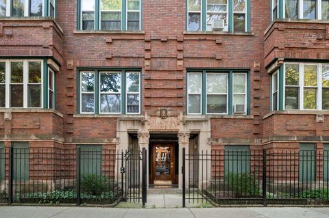 Tiny photo for 7027 N Paulina Street #3S, Chicago, IL 60626 (MLS # 12562389)