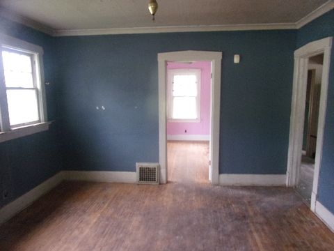 Tiny photo for 1626 N Douglas Street, Peoria, IL 61604 (MLS # 12468494)