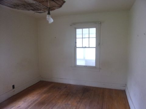 Tiny photo for 1626 N Douglas Street, Peoria, IL 61604 (MLS # 12468494)