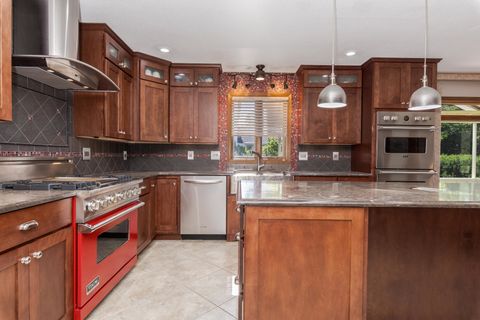 Tiny photo for 2707 Foxridge Run, Bloomington, IL 61704 (MLS # 12653307)