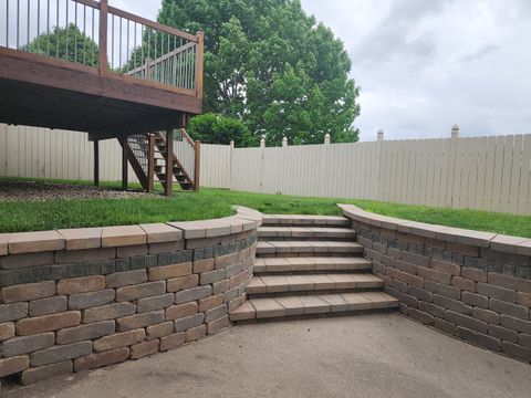 Tiny photo for 2707 Foxridge Run, Bloomington, IL 61704 (MLS # 12653307)