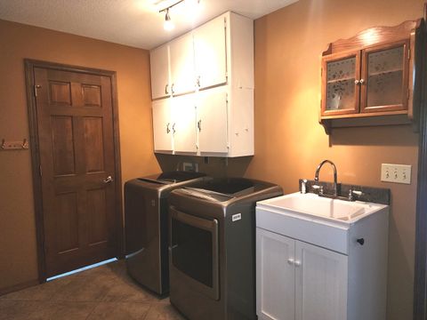 Tiny photo for 2707 Foxridge Run, Bloomington, IL 61704 (MLS # 12653307)
