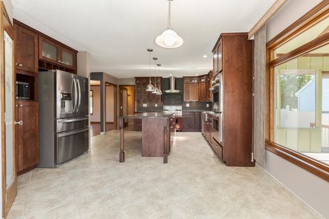Tiny photo for 2707 Foxridge Run, Bloomington, IL 61704 (MLS # 12653307)