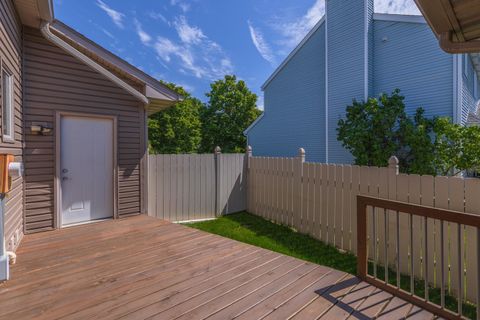 Tiny photo for 2707 Foxridge Run, Bloomington, IL 61704 (MLS # 12653307)
