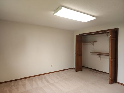 Tiny photo for 2707 Foxridge Run, Bloomington, IL 61704 (MLS # 12653307)