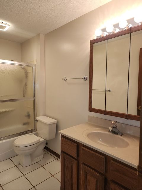 Tiny photo for 2707 Foxridge Run, Bloomington, IL 61704 (MLS # 12653307)
