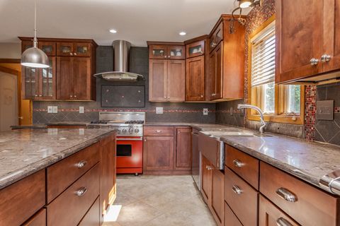 Tiny photo for 2707 Foxridge Run, Bloomington, IL 61704 (MLS # 12653307)