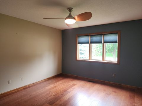 Tiny photo for 2707 Foxridge Run, Bloomington, IL 61704 (MLS # 12653307)