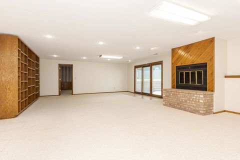 Tiny photo for 2707 Foxridge Run, Bloomington, IL 61704 (MLS # 12653307)