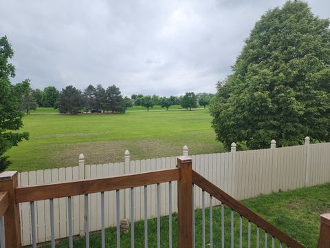 Tiny photo for 2707 Foxridge Run, Bloomington, IL 61704 (MLS # 12653307)