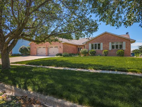 Tiny photo for 2707 Foxridge Run, Bloomington, IL 61704 (MLS # 12653307)