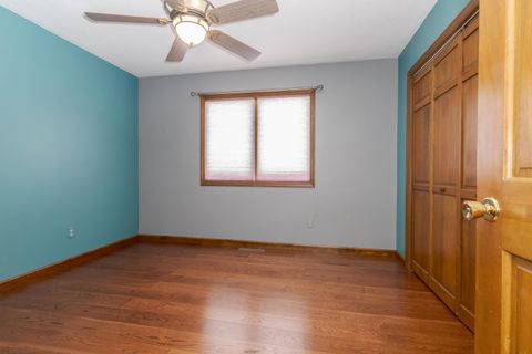 Tiny photo for 2707 Foxridge Run, Bloomington, IL 61704 (MLS # 12653307)