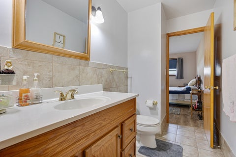 Tiny photo for 537 Farthing Lane, Des Plaines, IL 60016 (MLS # 12788342)