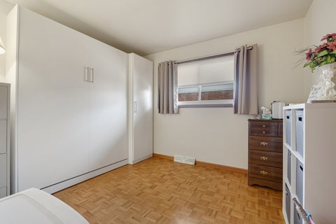 Tiny photo for 537 Farthing Lane, Des Plaines, IL 60016 (MLS # 12788342)