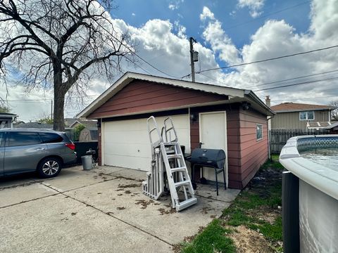 Tiny photo for 8404 S 79th Avenue, Justice, IL 60458 (MLS # 12624550)