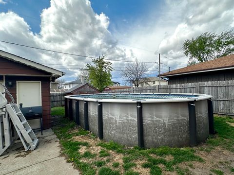 Tiny photo for 8404 S 79th Avenue, Justice, IL 60458 (MLS # 12624550)