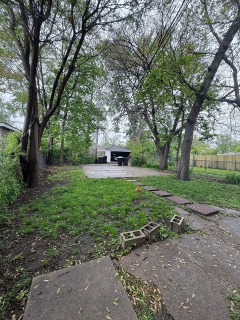 Tiny photo for 10230 S Yates Boulevard, Chicago, IL 60617 (MLS # 12526497)