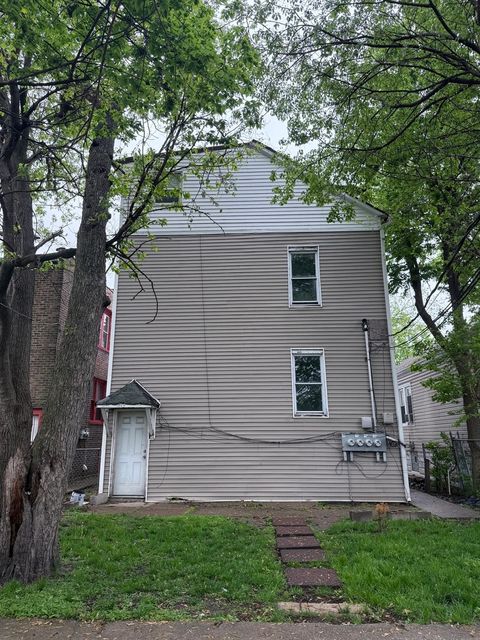 Tiny photo for 10230 S Yates Boulevard, Chicago, IL 60617 (MLS # 12526497)