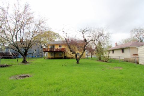 Tiny photo for 203 E Donovan Avenue, Woodstock, IL 60098 (MLS # 12621334)
