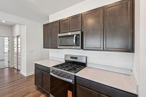 Tiny photo for 2562 skye Drive, Pingree Grove, IL 60140 (MLS # 12591021)