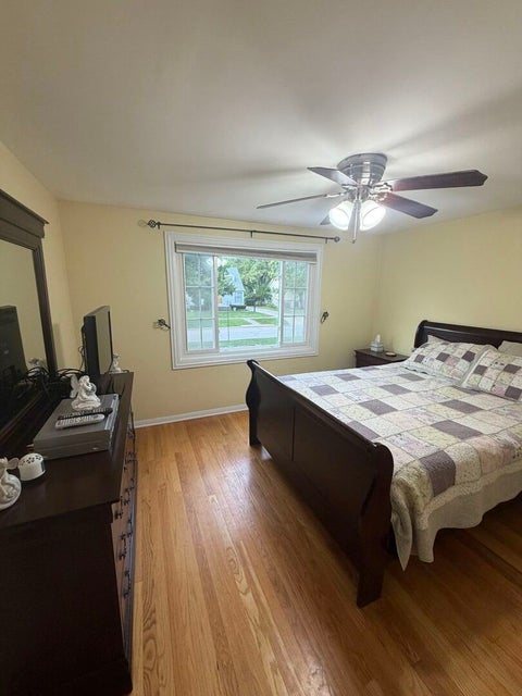 Tiny photo for 492 W Avery Street, Elmhurst, IL 60126 (MLS # 12774919)