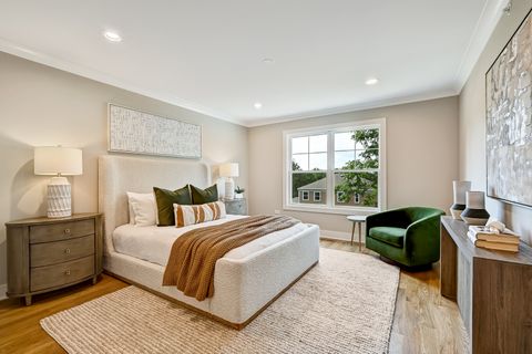 Tiny photo for 129 Harding Court, Glen Ellyn, IL 60137 (MLS # 12539420)