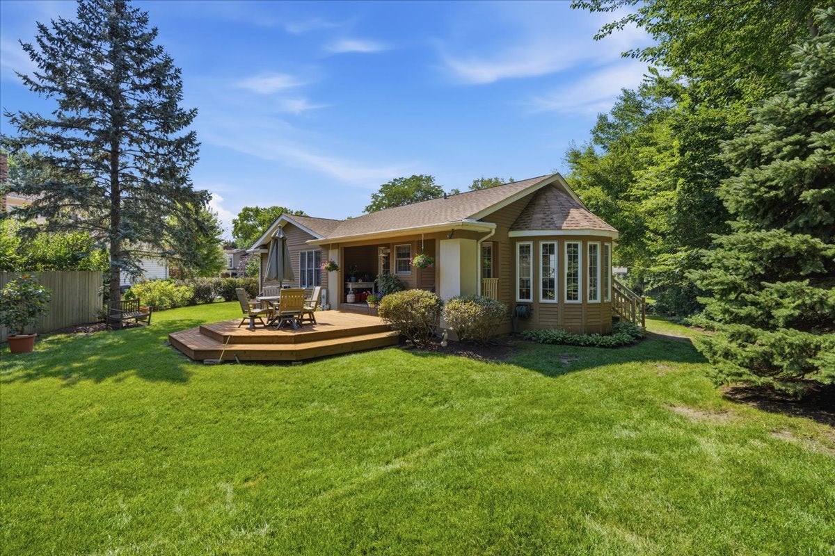 206 Londonderry Court