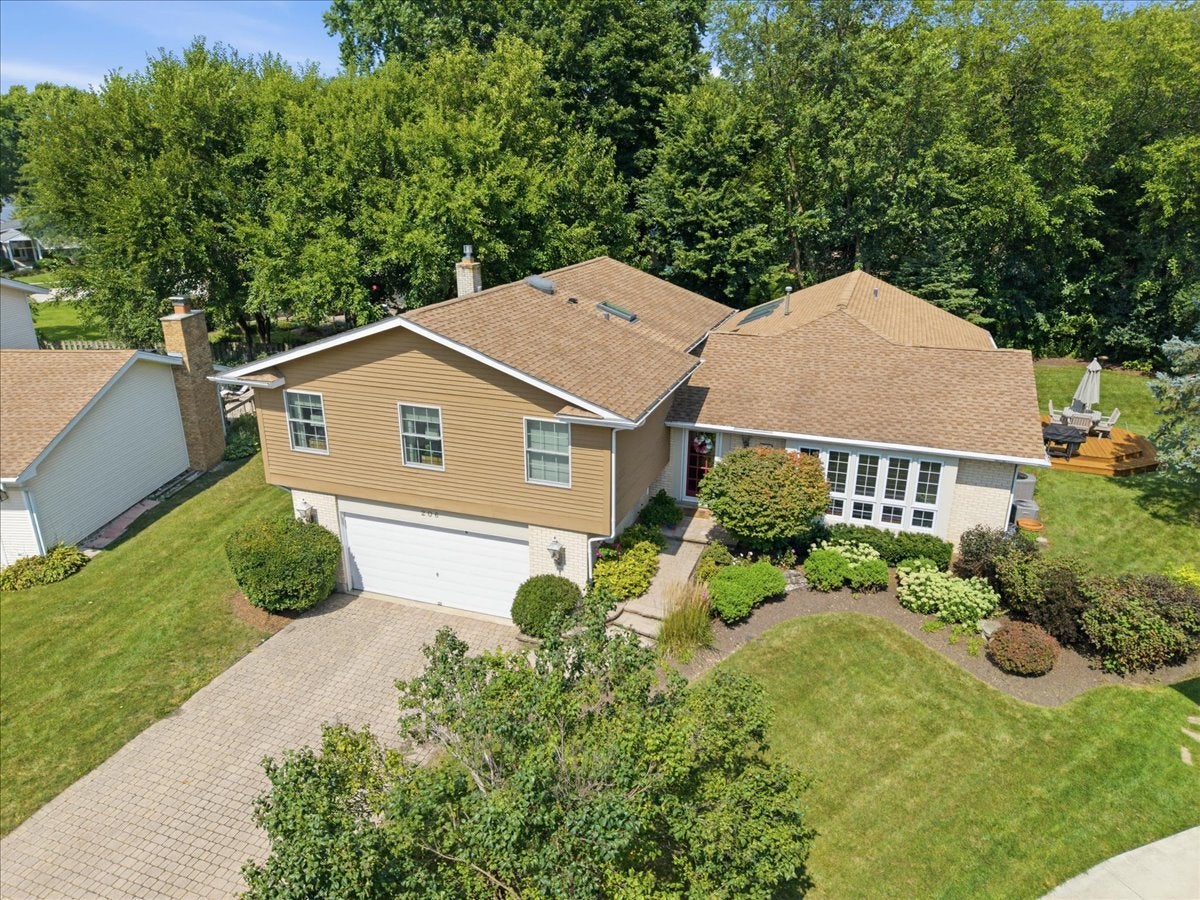 206 Londonderry Court