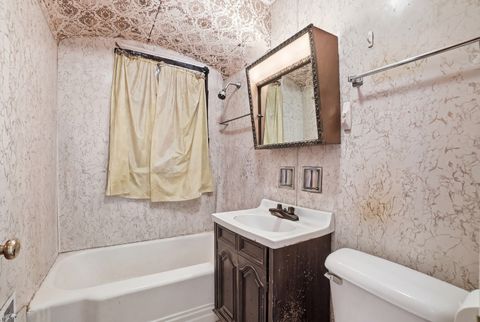 Tiny photo for 7339 N Osceola Avenue, Chicago, IL 60631 (MLS # 12594212)