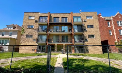 Photo of 5424 W Ferdinand Street #314, Chicago, IL 60644 (MLS # 12607152)