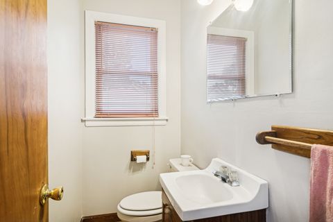 Tiny photo for 437 S Vail Avenue, Arlington Heights, IL 60005 (MLS # 12494366)