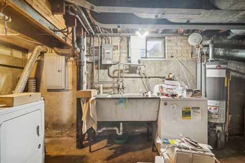 Tiny photo for 437 S Vail Avenue, Arlington Heights, IL 60005 (MLS # 12494366)