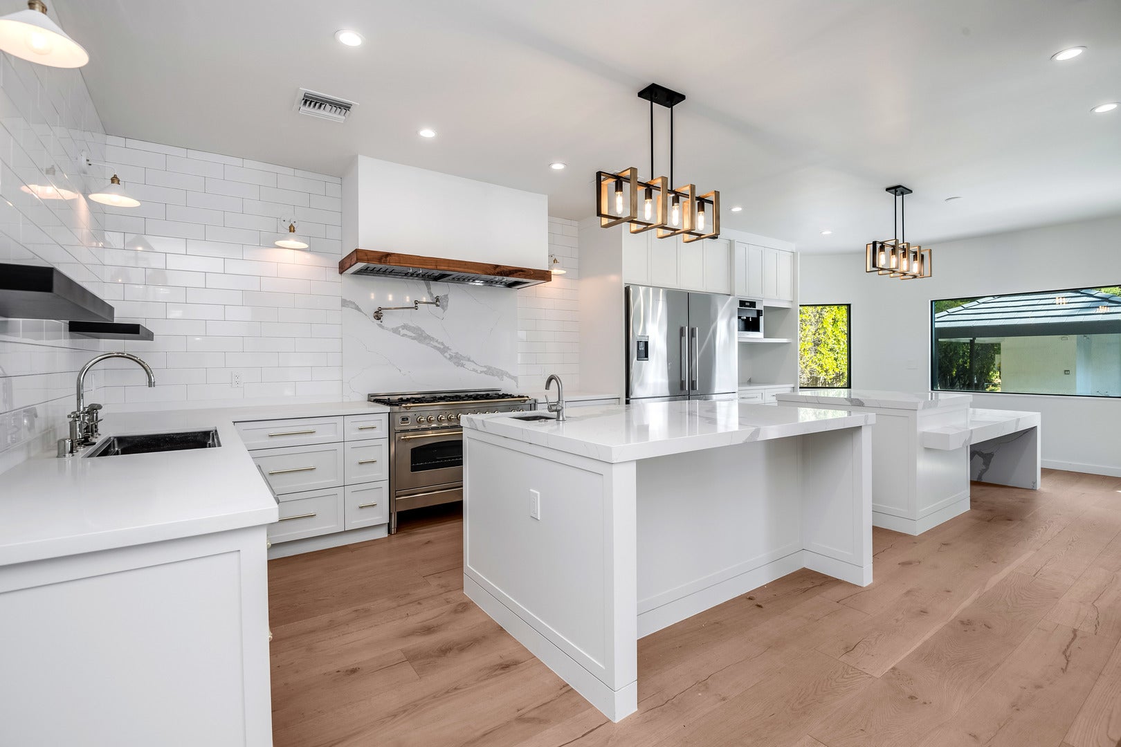 4256 Tarzana Estates Drive