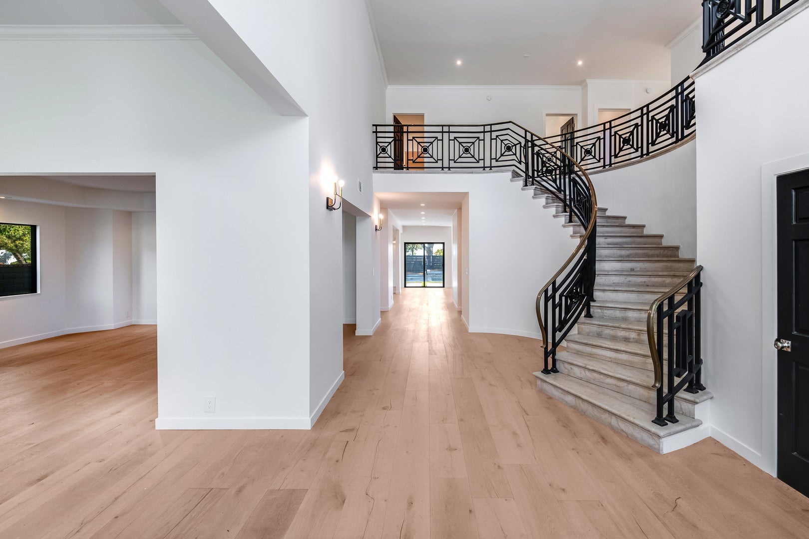 4256 Tarzana Estates Drive