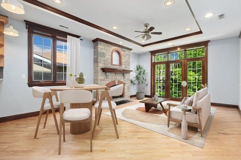 Tiny photo for 2049 W Morse Avenue #3, Chicago, IL 60645 (MLS # 12665344)