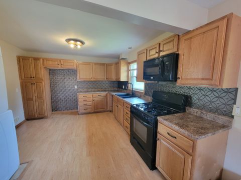 Tiny photo for 1506 E Kent Street, Streator, IL 61364 (MLS # 12439414)