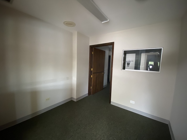12760 S HARLEM Avenue 5