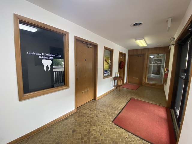 12760 S HARLEM Avenue 5