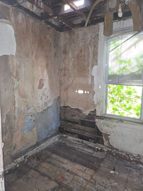 Tiny photo for 8227 S Commercial Avenue, Chicago, IL 60617 (MLS # 12424065)