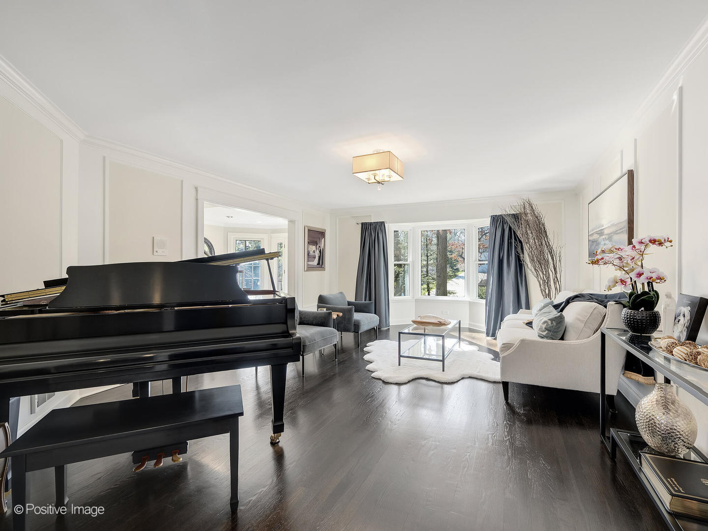 11 W Birchwood Avenue