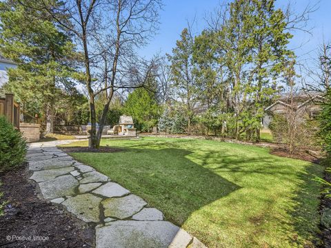 Tiny photo for 11 W Birchwood Avenue, Hinsdale, IL 60521 (MLS # 12610227)