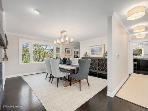 Tiny photo for 11 W Birchwood Avenue, Hinsdale, IL 60521 (MLS # 12610227)